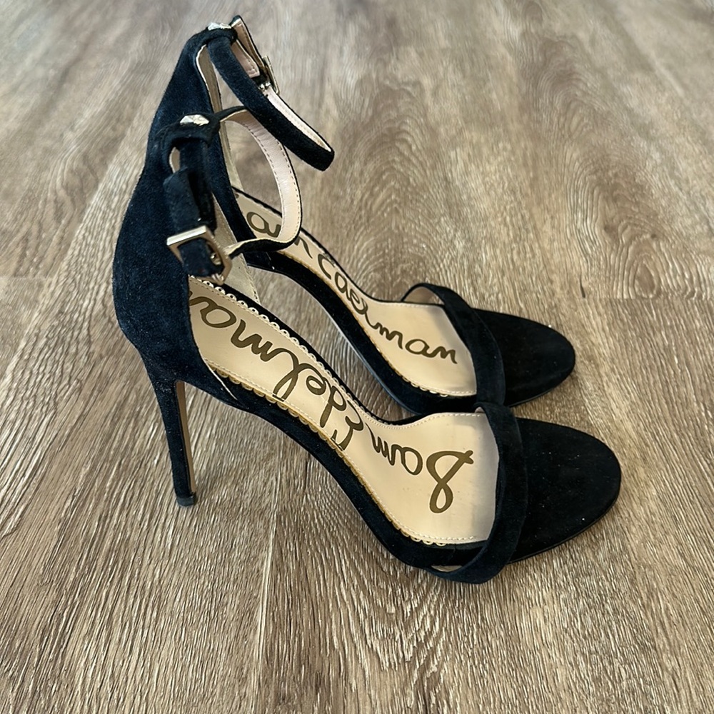 Sam Edelman Arielle Black Suede Heels